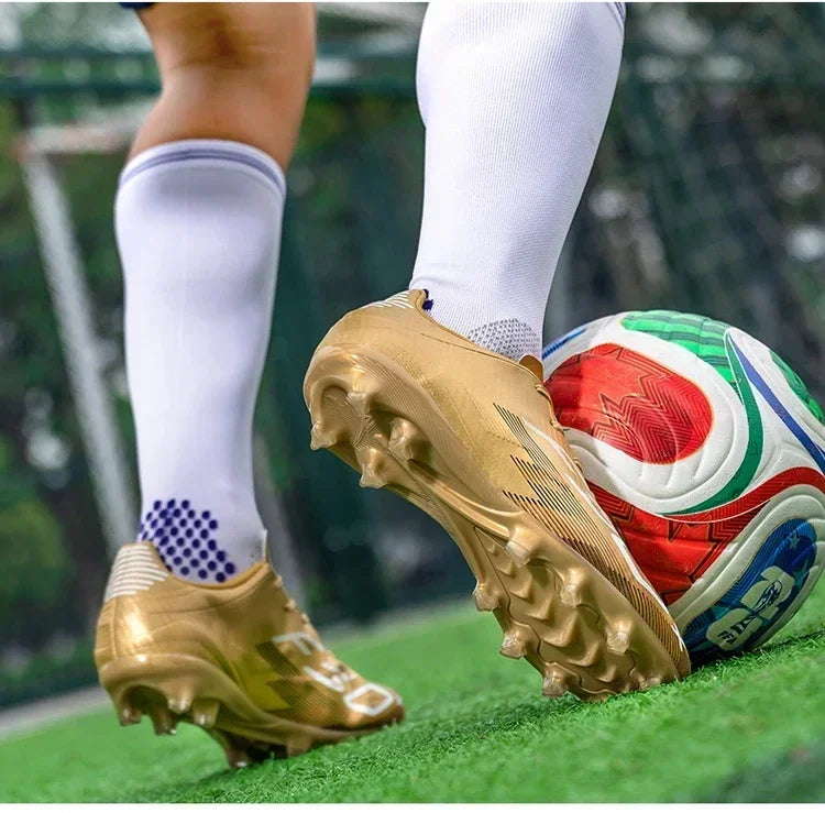 Nouvelles chaussures de football pour hommes, adaptées à la pratique sur gazon, ultralégères, antidérapantes, baskets de sport pour activités de plein air, chaussures de football professionnelles, chaussures d'entraîne