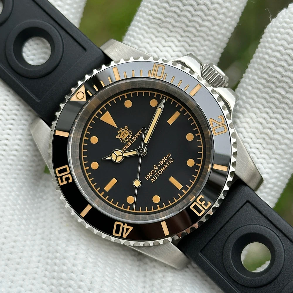 STEELDIVE SD1954V Ceramic Bezel 41MM Stainless Steel Case 300M Waterproof Vintage Luminous NH35 Automatic Mens Dive Watch