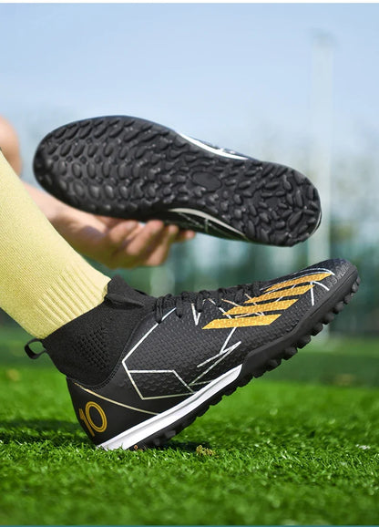 Nouvelles chaussures de football pour hommes, ultralégères, pour intérieur et extérieur, de haute qualité, à haute cheville, antidérapantes, chaussures de sport, futsal antidérapantes