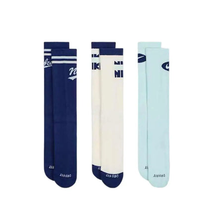 Nike Socks: 3-Pack of Men's and Women's Sports Socks / Basketball Socks / Durable, Moisture-Wicking Cotton Socks SX5545-100