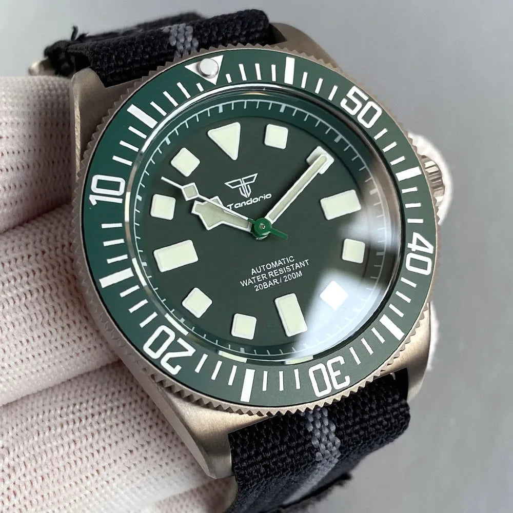 Titanium Case Tandorio 42mm Retro FXD NH35 PT5000 Mechanical Men Watch Sapphire 200M Diver Watches Luminous Montres hommes